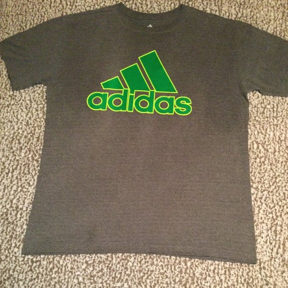 Adidas Brand T-Shirt with Adidas Logo - Picture 1 of 4